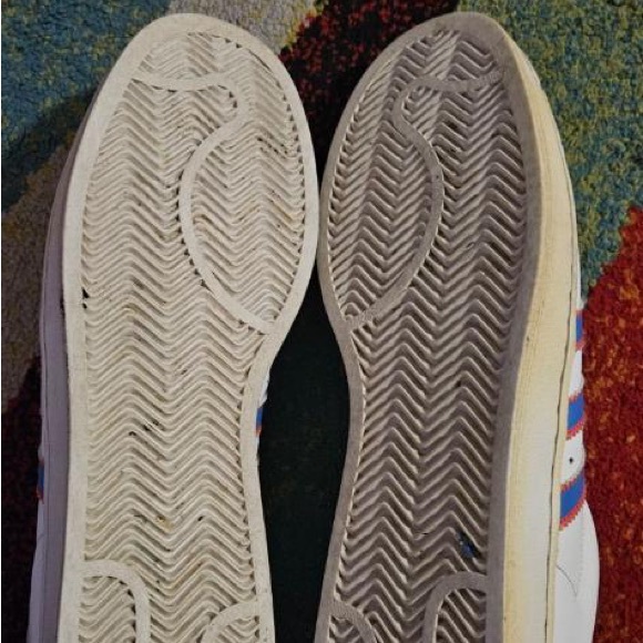 Adidas sneakers - Picture 2 of 5